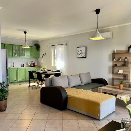 Coralli Pentati 1 "Dimitris Apartments" Luaran gambar